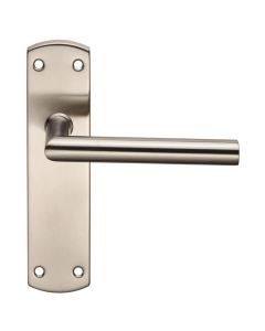 (C) CSLP1162B/SSS STEELWORX MITRED LATCHLEVER ON BACK PLATE SATIN STAINLESS STEEL